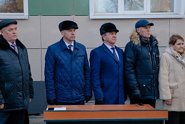 Новые автомобили скорой помощи отправились в территории области